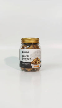 Black Pepper Cashews (100g)